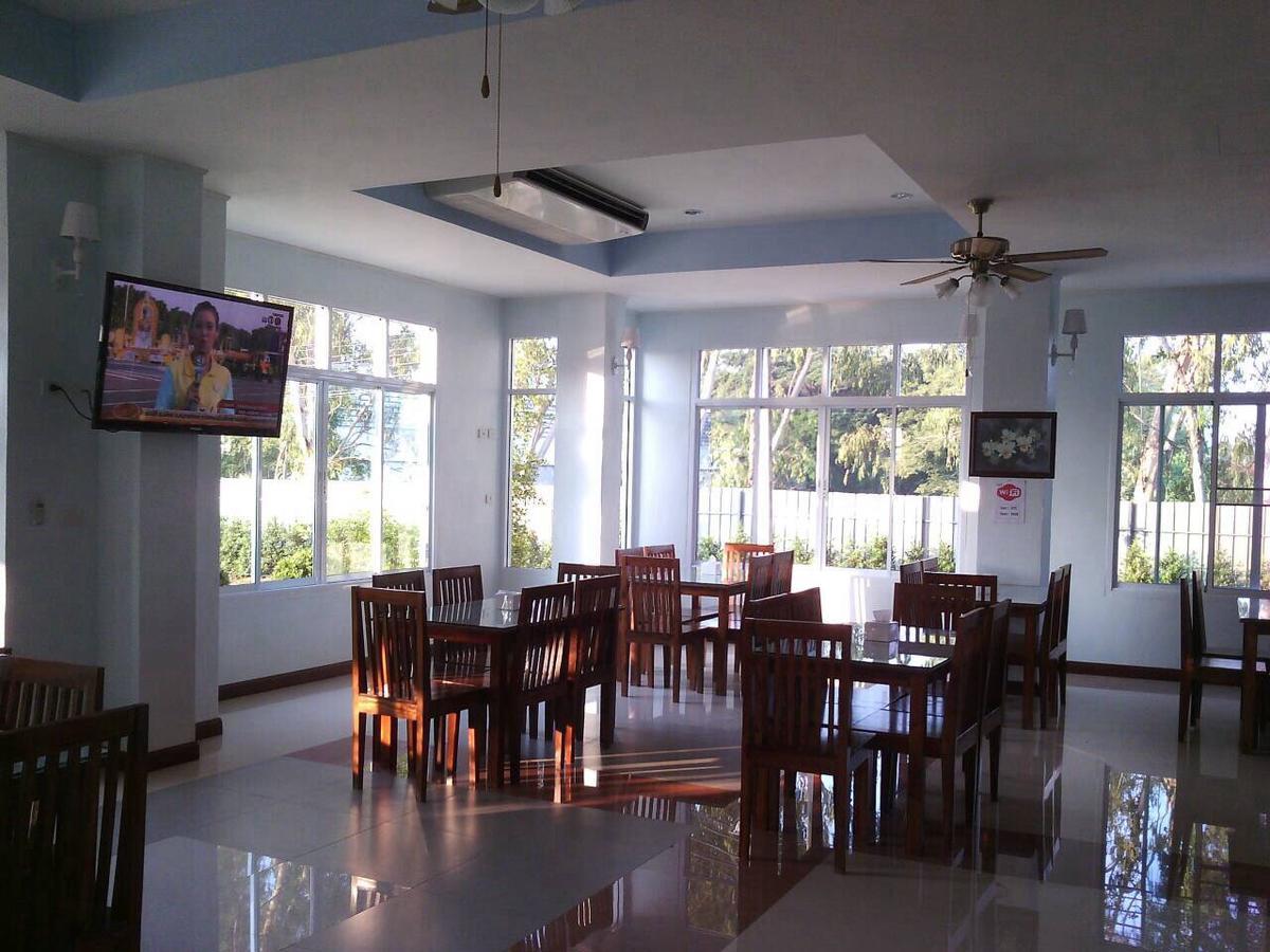 Baan Duangkamol Hotel Phitsanulok Exterior photo